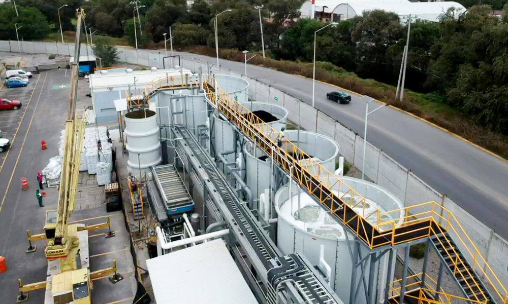 Le damos una segunda vida al agua, a través de la reutilización de aguas residuales en nuestros sitios